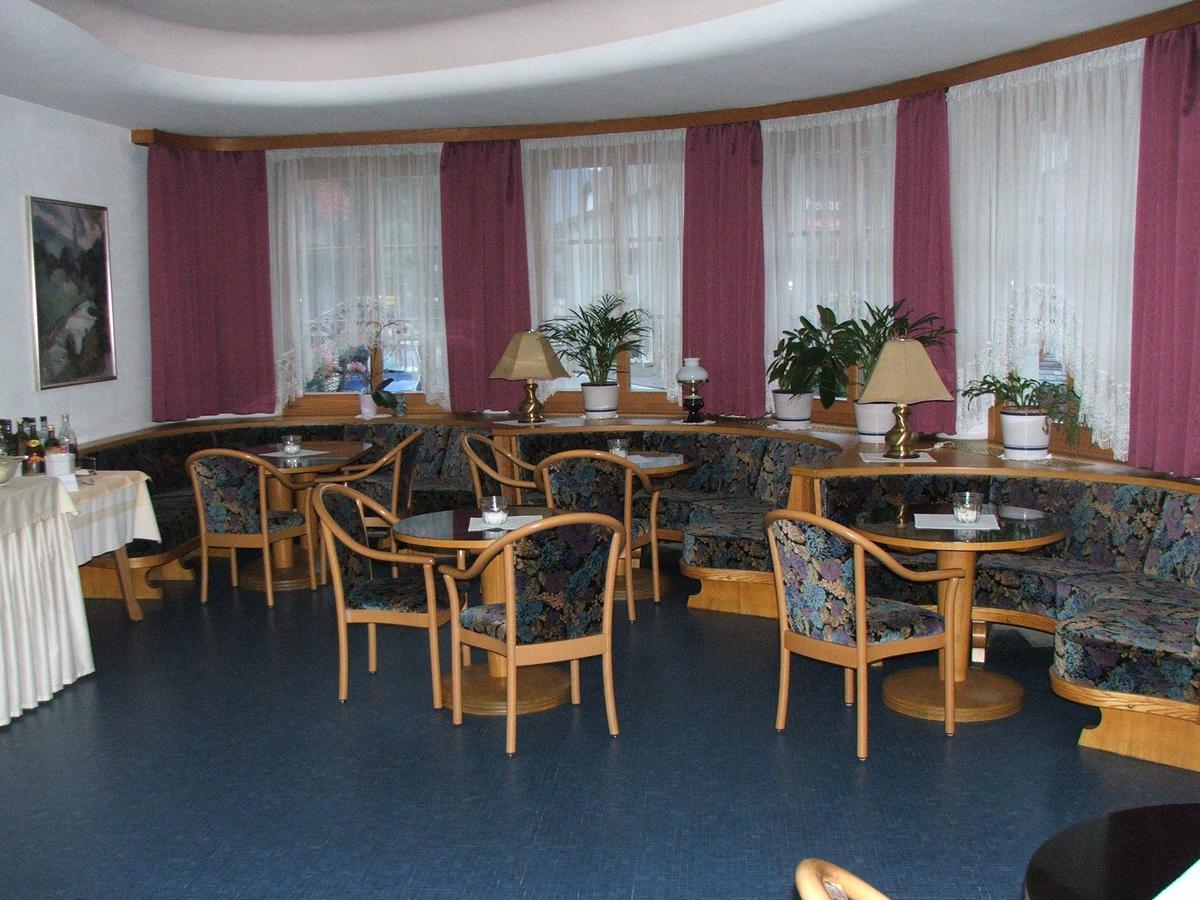 Hotel Bachmann 빌라바싸 외부 사진